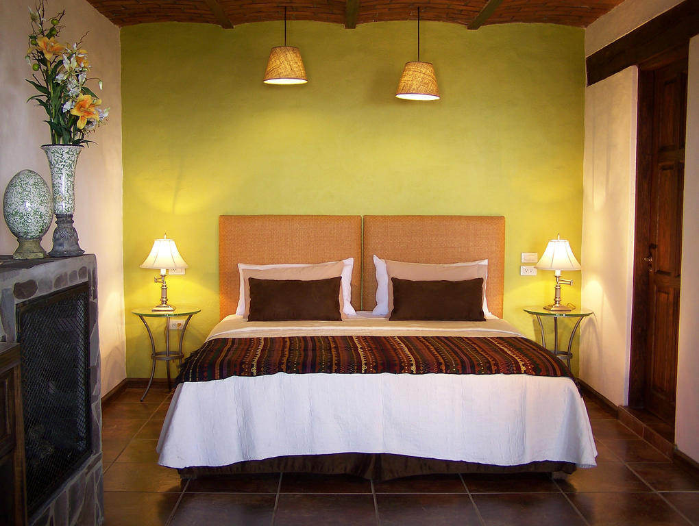 Hotel Villa Cassis Tapalpa Oda fotoğraf
